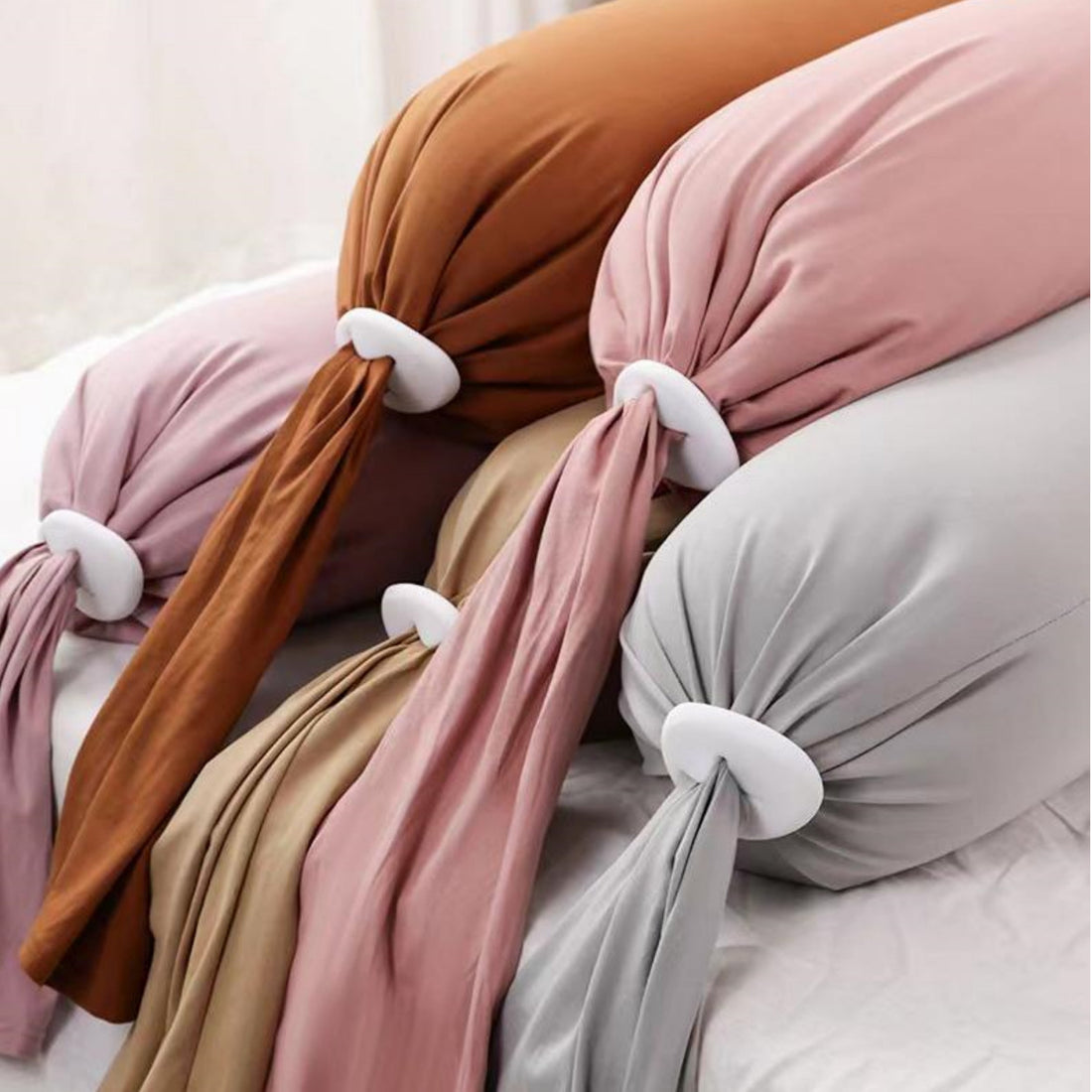 【Safe Support, Flexible Companion】—Silicone Buckles Designed for Pregnancy Pillows, Offering Steady Comfort for Expecting Mothers