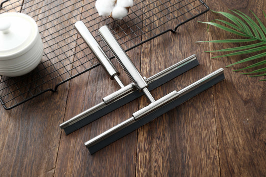 The kitchen, bathroom and car Windows can all be handled! This silicone wiper is so amazing